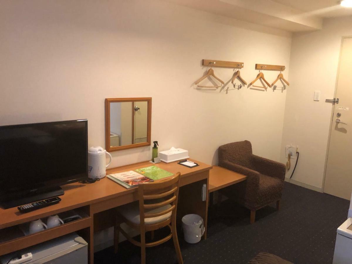 千岁机场酒店 3*